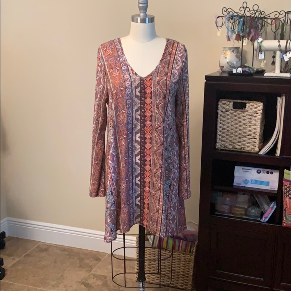 Printed bell sleeve dress.